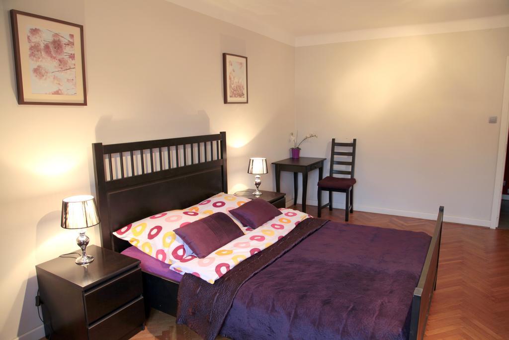 Key Apartments Chmielna Warsaw Bilik gambar